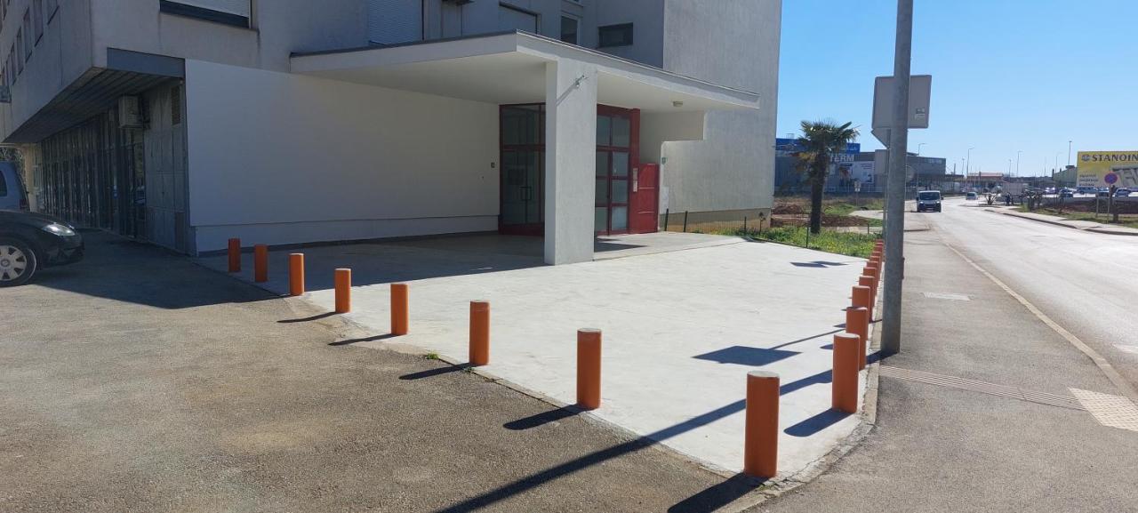 G&E Apartman Póla Kültér fotó